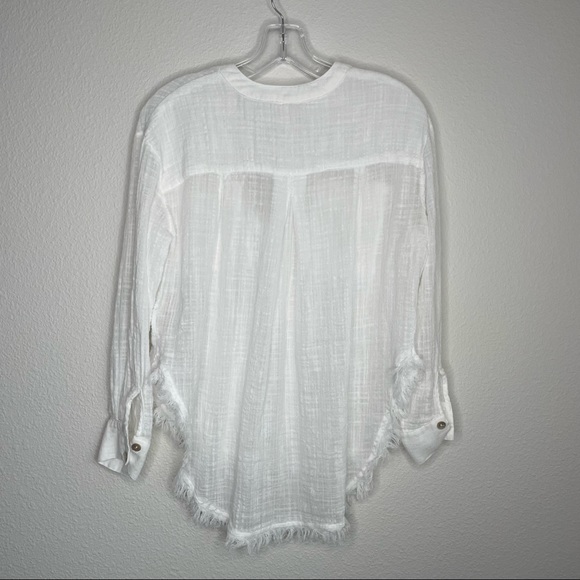 Free People white pullover top - Picture 2 of 6
